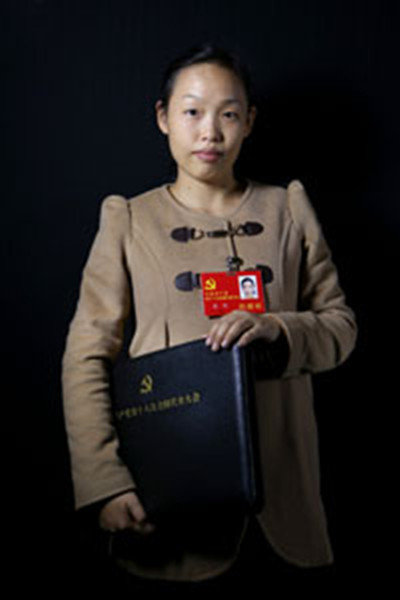 Su Ling, a rural migrant worker and a member of south China's Hunan delegation to the ongoing 18th National Congress of the Communist Party of China (CPC), proposed at the congress that textile workers should be given early retirement because of their demanding workload. She also suggested that enterprises offer employees low-priced accommodation. Su became a CPC member in July 2008, and currently works for the Changde-based Yunjin Group, a textile company. [xinhuanet.com]