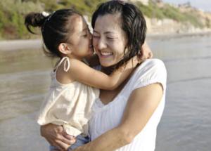Unmarried Mothers to Get Children's Birth Certificate in C China