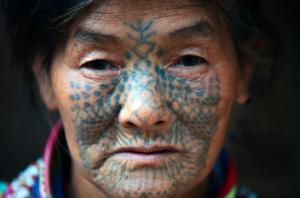 Dulong Women Facial Tattoos Tradition Dying Out Dulong Women Facial Tattoos Tradition Dying Out