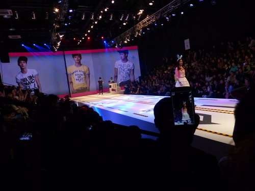 China, Jeanswest lanza competencia 24a Leisurewear Diseño en Pekín