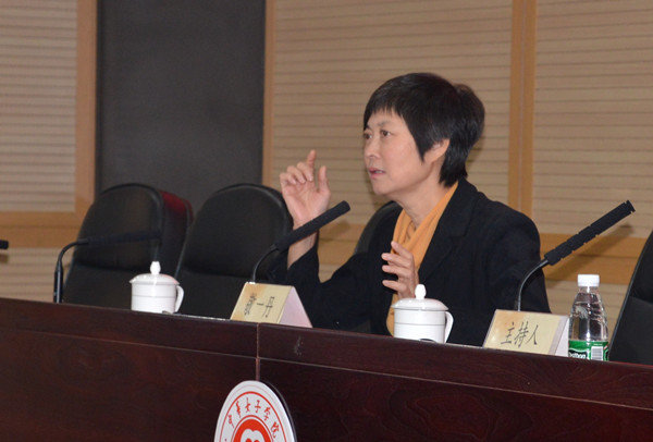 Former CCTV Anchor Jing Yidan Visits CWU