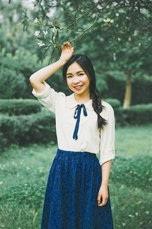 Ningbo Grad Class Rakes in Scholarship Awards