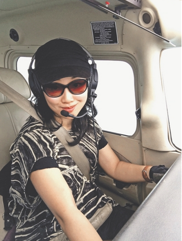 Female Lawyer Plans to Travel Around the World by Piloting a Plane