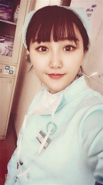 off duty nurse gives urgent assistance to collapsed woman duty nurse