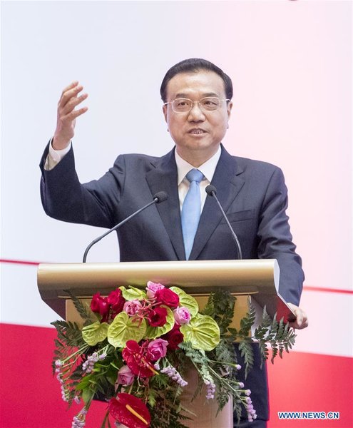 Chinese Premier Reaffirms Commitment to Free Trade