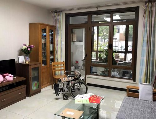 Retiree Dedicates Efforts and Apartment to Helping Students Complete Studies