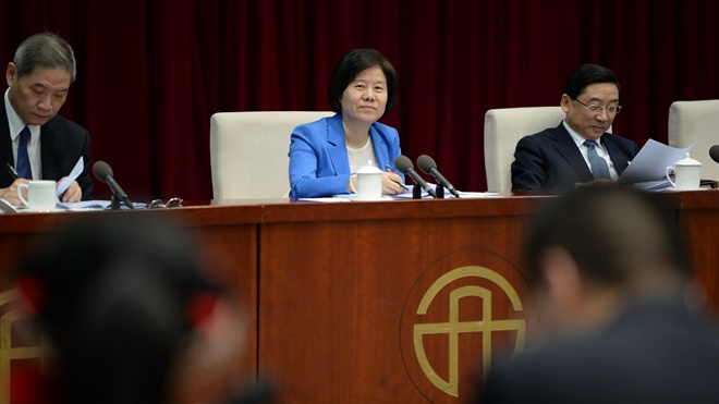 Shen Yueyue Attends Fujian NPC Delegation's Panel Discussion, Calling for Firm Following of the Party and Making Achievements in the New Era
