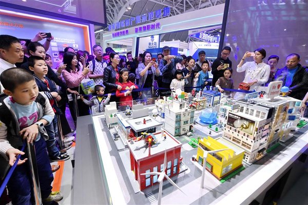 Summit Demonstrates China's Leapfrog into Digital World Summit Demonstrates China's Leapfrog into Digital World