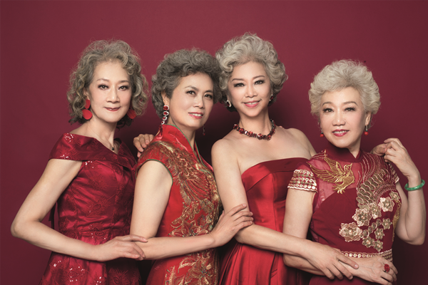 Aging Gracefully: 'Granny Models' Display Unique Oriental Beauty, Charm to World