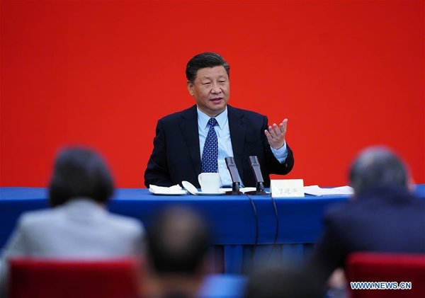 Xi Stresses Analyzing China's Economy from Comprehensive, Dialectical, Long-Term Perspective