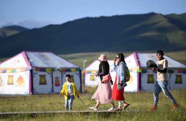 Rural Tourism Heralds Prosperity for Remote Tibetan Village