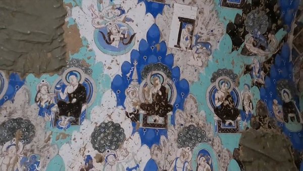 Relic 'Doctors' Devoted to Protecting Murals Along Ancient Silk Road