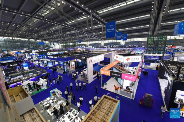 Over 5,600 Exhibitors Attend China Hi-Tech Fair in Shenzhen