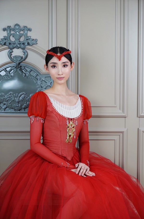 Dancer Tells Stories of China Through Ballet