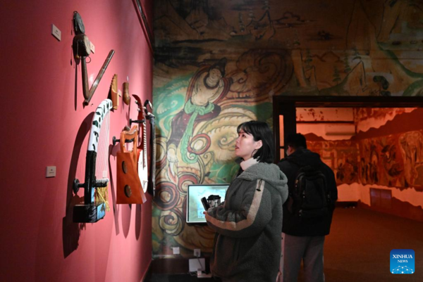 Dunhuang Culture Exhibition Held in N China