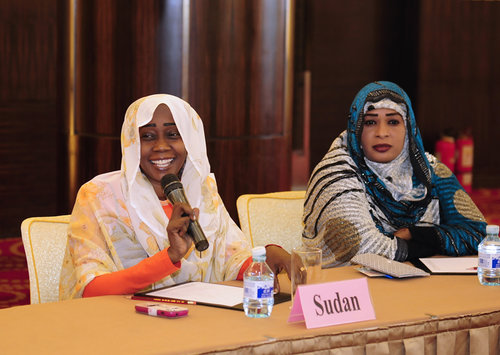 Seminar for Women Youth from Arab States Concludes in Beijing