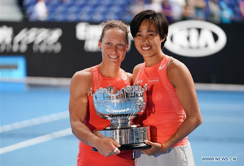 Velkendt anspore slank Zhang Shuai Wins Australian Open Women's Doubles Final - All China Women's  Federation