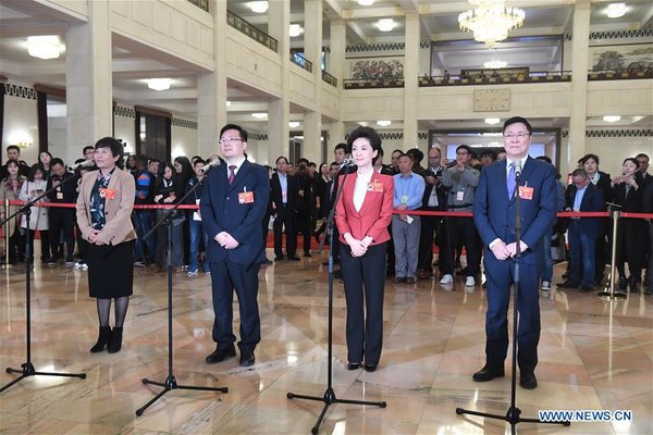 CPPCC Members Receive Interview Ahead of Annual Session