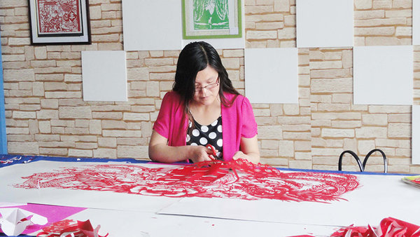 Major paper-cut project calls for 480 pieces based on 'Journey to the West'