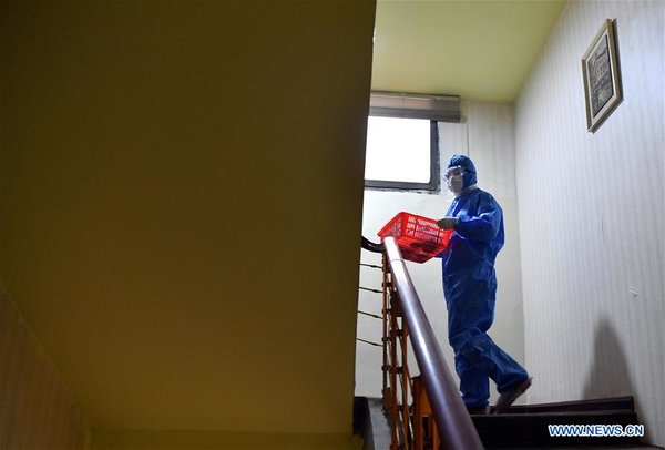 Dining Services, Psychological help provided to people isolated for medical observation in Xinyang Dining Services, Psychological help provided to people isolated for medical observation in Xinyang