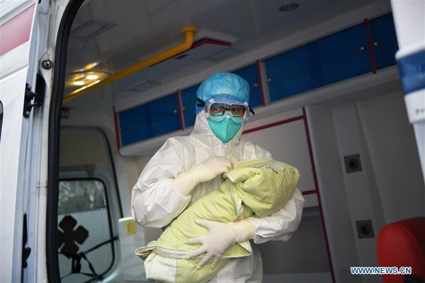 Patient Who Gives Birth to Baby with No Coronavirus Infection Discharged from Hospital