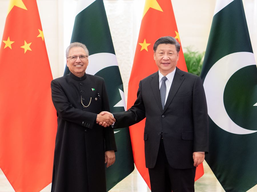 Xi Holds Talks with Pakistani President to Deepen Ties Amid Fight Against COVID-19