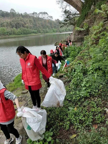 China Initiates Campaign to Honor Role Models in Enhancing River, Lake Protection