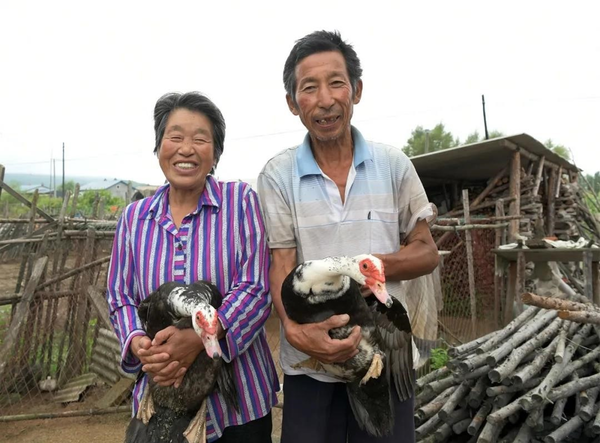 Woman Official Records Villagers' Improved Lives Through Her Lens Woman Official Records Villagers' Improved Lives Through Her Lens