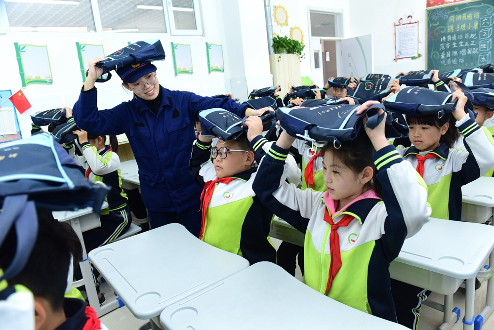 School Activities Across China Mark International Day for Disaster Reduction