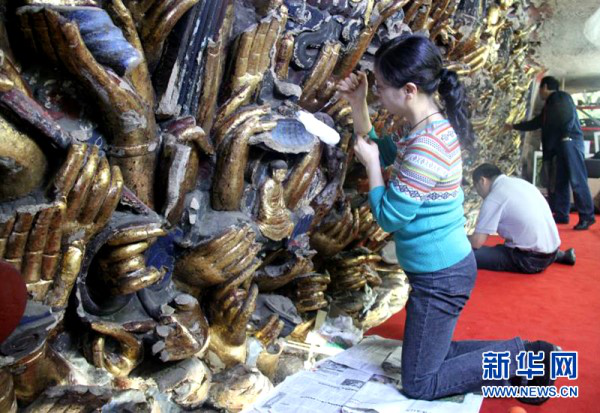 Woman Finds Self-Fulfillment in Restoring Cultural Relics