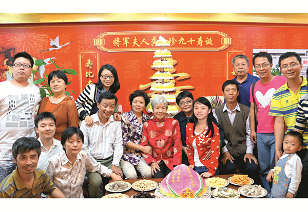 Gong Stays True to Original Aspiration, Keeps Eternal Faith