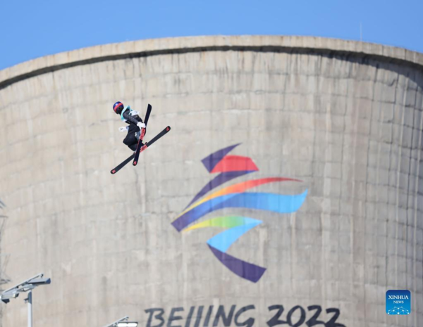 China's Gu Ailing Takes Historic Women's Freeski Big Air Gold at Beijing 2022