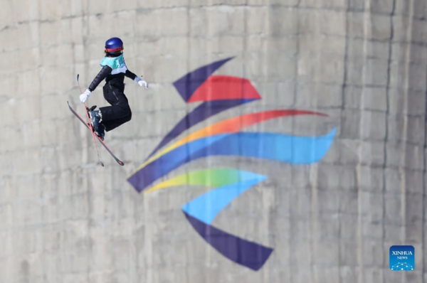 China's Gu Ailing Takes Historic Women's Freeski Big Air Gold at Beijing 2022