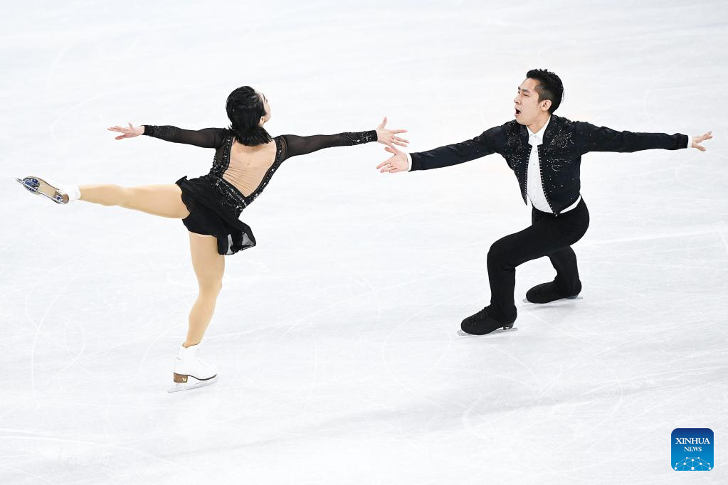 China's Sui/Han Set New World Record to Lead Pair Skating Short Program at Beijing 2022