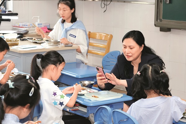 Headmistress Committed to Primary School Education for Decades