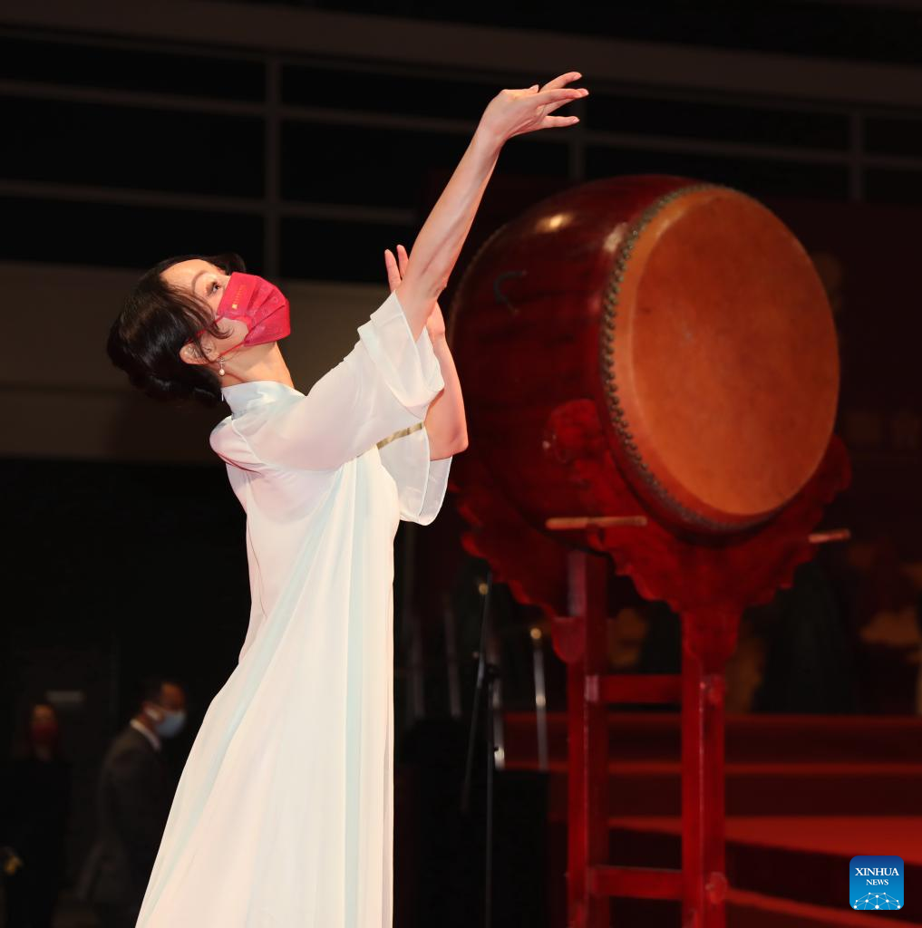 Cultural Event Held to Mark 25th Anniversary of HK's Return to Motherland