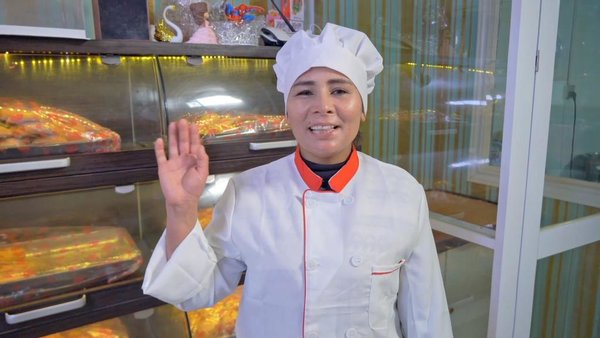 GLOBALink | Xinjiang, My Home: A Pastry Cook's Simple Wish