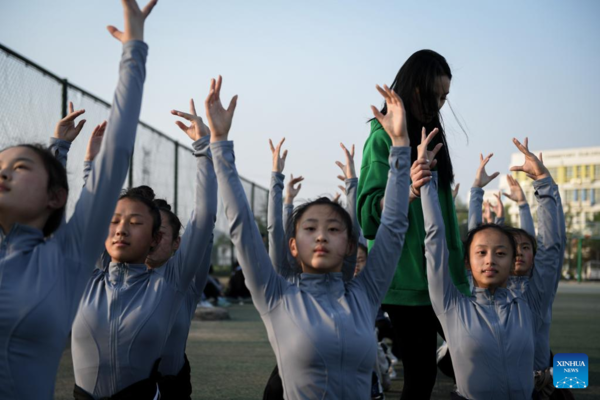 Women Acrobatic Motorcycle Team Endeavor to Break World Record