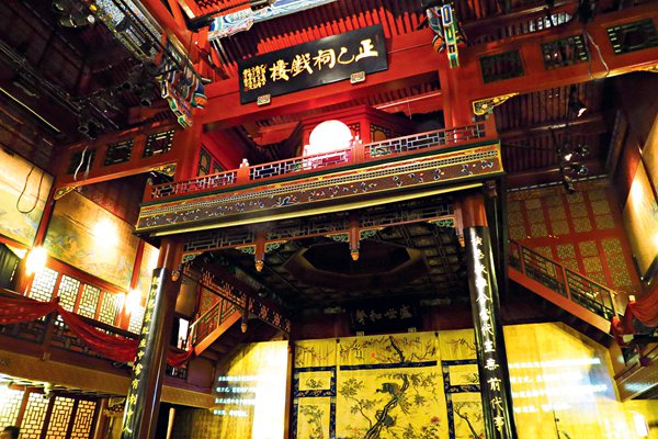 Discover The Charm Of Peking Opera While Cycling In Beijing Nailjam