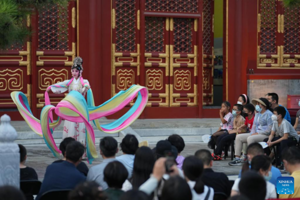 Opera Performances Staged at Miaoying Temple in Beijing
