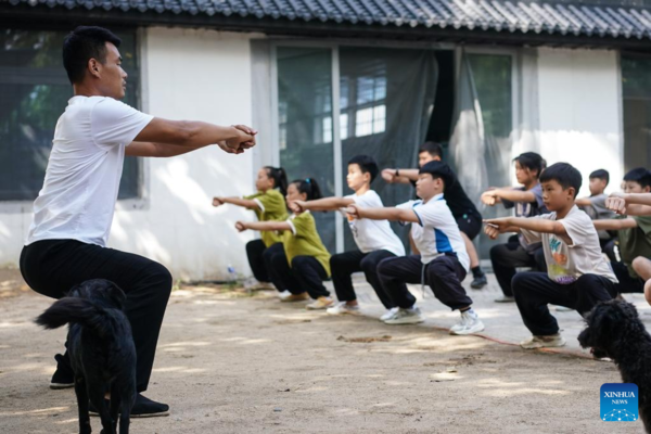 Martial Arts Enthusiasts Found Training Class for Local Children
