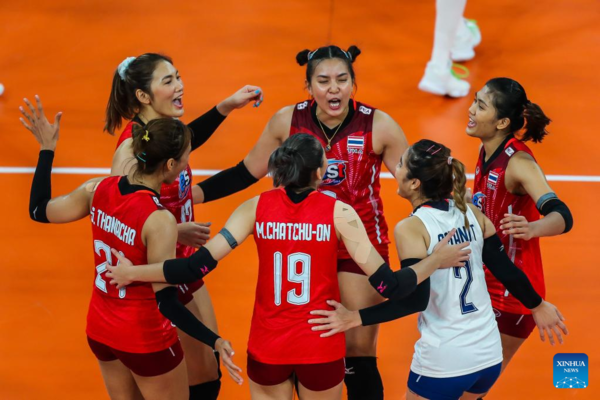 Chinese Women's Volleyball Team Marches into AVC Cup Final
