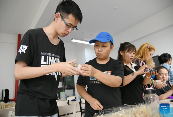 Pic Story: Free Barista Training Provided for Hearing-Impaired Trainees in NW China's Shaanxi