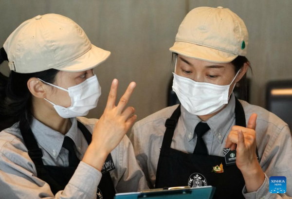 Pic Story: Free Barista Training Provided for Hearing-Impaired Trainees in NW China's Shaanxi