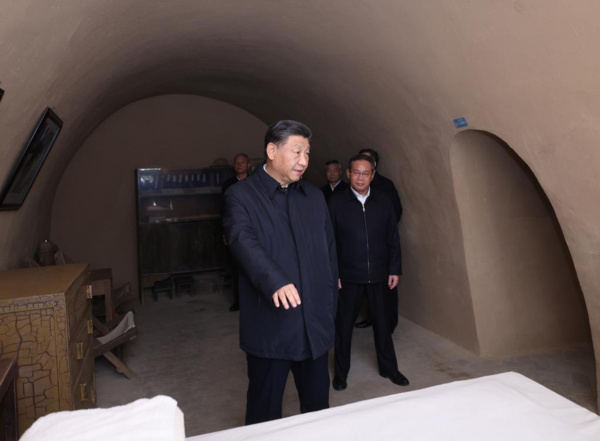 Xi Focus: Xi Stresses Striving in Unity to Fulfill Goals Set by Party Congress