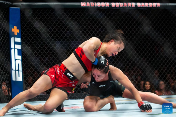 Zhang Regains UFC Strawweight Gold, Adesanya Dethroned