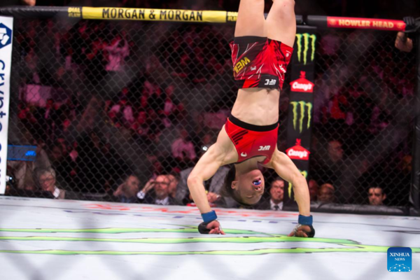 Zhang Regains UFC Strawweight Gold, Adesanya Dethroned