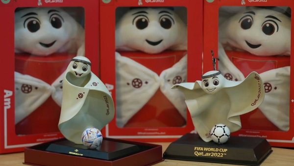 GLOBALink | Made-in-China Souvenirs All the Rage at World Cup
