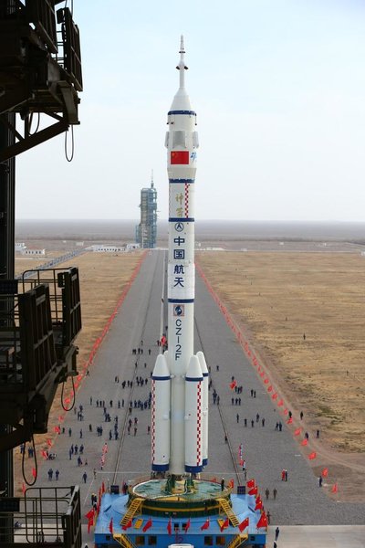 Update: China Unveils Shenzhou-15 Crew for Space Station Mission