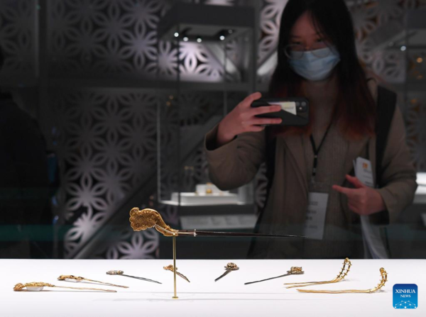 Exhibition on Ancient Chinese Gold Held in HK